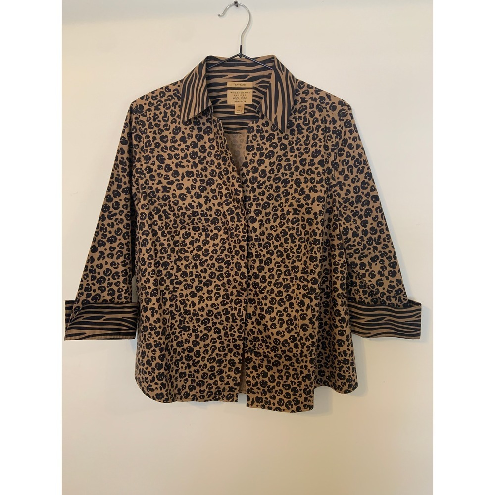 Investments Taylor Shirt Womens 14P Tan Leopard Zebra Print Non-Iron Blouse